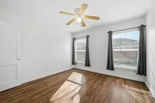 1823 N Crockett St, Sherman, TX 75092 - Photo 13