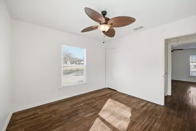 1823 N Crockett Street, Sherman, TX 75092 - Photo 13