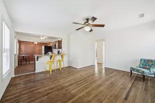 1823 N Crockett St, Sherman, TX 75092 - Photo 3