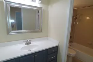 10650 Steppington Dr, Dallas, TX 75230 - Photo 9