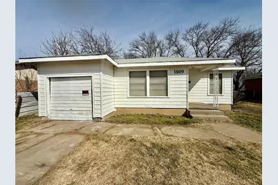 1509 SE 18th Street, Mineral Wells, TX 76067 - Photo 1