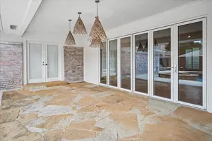 7605 Queens Garden Dr, Dallas, TX 75248 - Photo 33