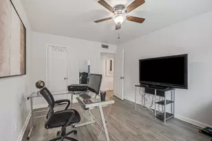 4655 Country Creek Dr, Dallas, TX 75236 - Photo 23