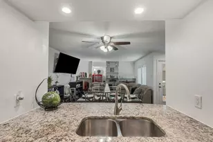 4655 Country Creek Dr, Dallas, TX 75236 - Photo 11