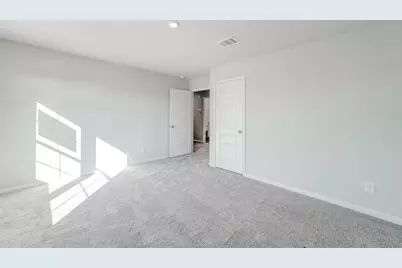 403 Bluebonnet Circle, Chandler, TX 75758 - Photo 5