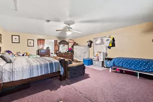 520 Quaid St, Marlin, TX 76661 - Photo 7