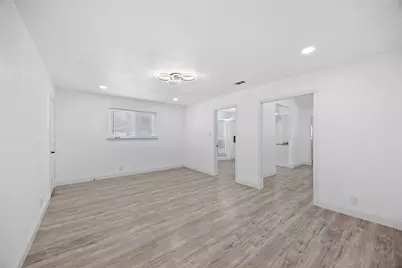 1870 El Paso Street, Lewisville, TX 75077 - Photo 11