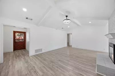 1870 El Paso Street, Lewisville, TX 75077 - Photo 7