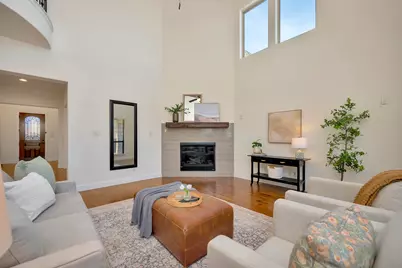 1052 Highpoint Way, Roanoke, TX 76262 - Photo 5