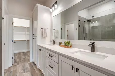 1406 Dorado Drive, Granbury, TX 76048 - Photo 23