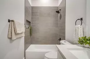 1406 Dorado Dr, Granbury, TX 76048 - Photo 31