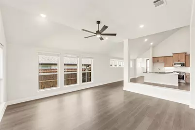 129 Silverleaf Drive, Balch Springs, TX 75181 - Photo 23