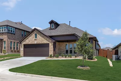 129 Silverleaf Drive, Balch Springs, TX 75181 - Photo 3