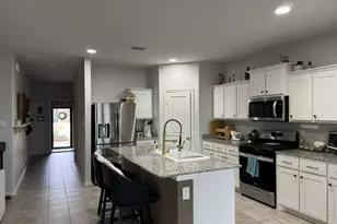 721 Whitecomb Ln, Justin, TX 76247 - Photo 9