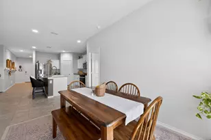 721 Whitecomb Ln, Justin, TX 76247 - Photo 15