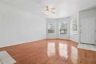 3805 Brandon Park Dr, Garland, TX 75044 - Photo 3