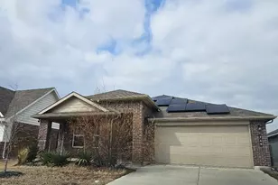 740 Breckenridge Pk Dr, Alvarado, TX 76009 - Photo 1