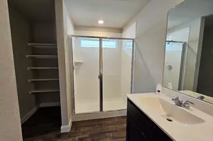 740 Breckenridge Pk Dr, Alvarado, TX 76009 - Photo 9