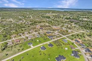 124 Brookview Dr, Bridgeport, TX 76458 - Photo 31