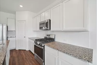 846 Sitwell Drive, Fate, TX 75087 - Photo 9