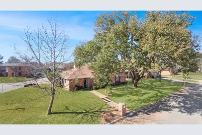 5216 Stagetrail Drive, Arlington, TX 76017 - Photo 29