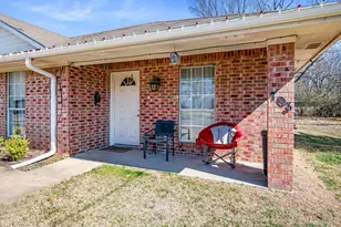 701 & 703 SW 1st St, Cooper, TX 75432 - Photo 11