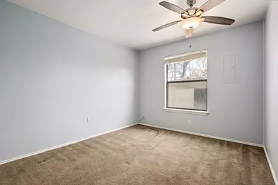 5505 Creek Valley Drive, Arlington, TX 76018 - Photo 17