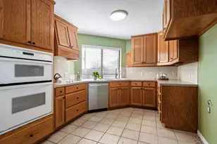 5505 Creek Valley Dr, Arlington, TX 76018 - Photo 5