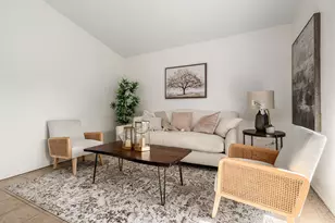 5505 Creek Valley Dr, Arlington, TX 76018 - Photo 11