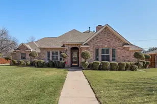 5605 Full Moon Dr, Fort Worth, TX 76132 - Photo 1