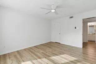 8109 Skillman St, Dallas, TX 75231 - Photo 3