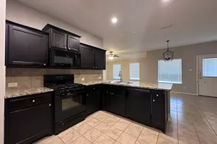 10128 Huntersville Trl, Fort Worth, TX 76108 - Photo 7