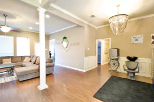 717 Oakmont Dr, Hewitt, TX 76643 - Photo 3