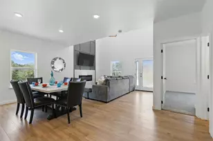 5114 Stoneridge Dr, Granbury, TX 76048 - Photo 9