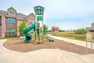 692 Vista Oaks Rd, Lewisville, TX 75067 - Photo 33