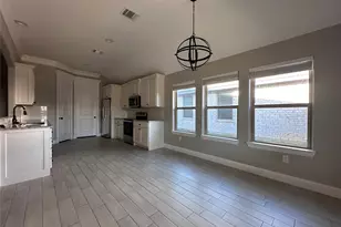 3339 White Horse Dr, Granbury, TX 76049 - Photo 3