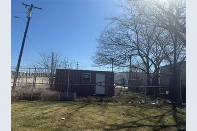 1807 S Malcolm X Boulevard, Dallas, TX 75226 - Photo 9