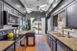 5016 Cedar Springs Rd, Dallas, TX 75235 - Photo 11