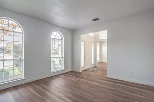 10417 Forrest Dr, Frisco, TX 75035 - Photo 7