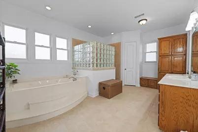 4520 S Nolan River Road, Cleburne, TX 76033 - Photo 17