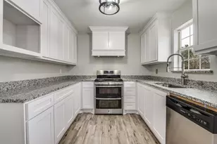 1326 Johns Ave, Lancaster, TX 75134 - Photo 11