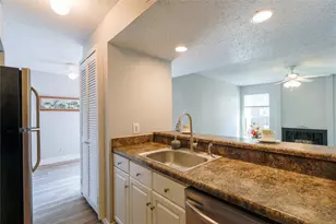 5522 Boca Raton Blvd, Fort Worth, TX 76112 - Photo 7