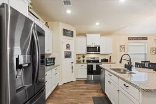 2924 Beutel Rd, Waco, TX 76655 - Photo 7