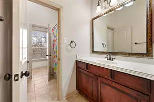 1010 Lost Valley Dr, Euless, TX 76039 - Photo 35