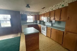 1209 W Elliott St, Breckenridge, TX 76424 - Photo 3