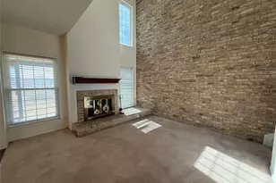 816 Pebble Beach Dr, Garland, TX 75043 - Photo 5