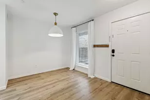 8109 Skillman St, Dallas, TX 75231 - Photo 9