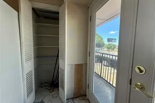 7830 Meadow Park Dr, Dallas, TX 75230 - Photo 35