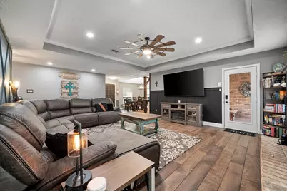 10124 Stoneleigh Drive, Benbrook, TX 76126 - Photo 23