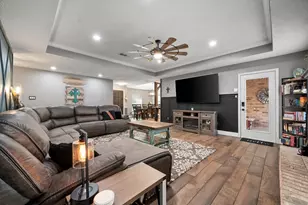 10124 Stoneleigh Dr, Benbrook, TX 76126 - Photo 23